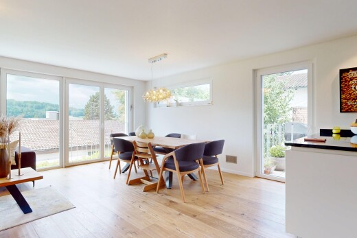 esszimmer mit drywall, gipskartonwand, inside property, natural light, und natürliches licht