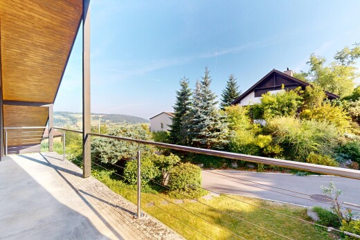 balkon mit terrasse, day time, und from property
