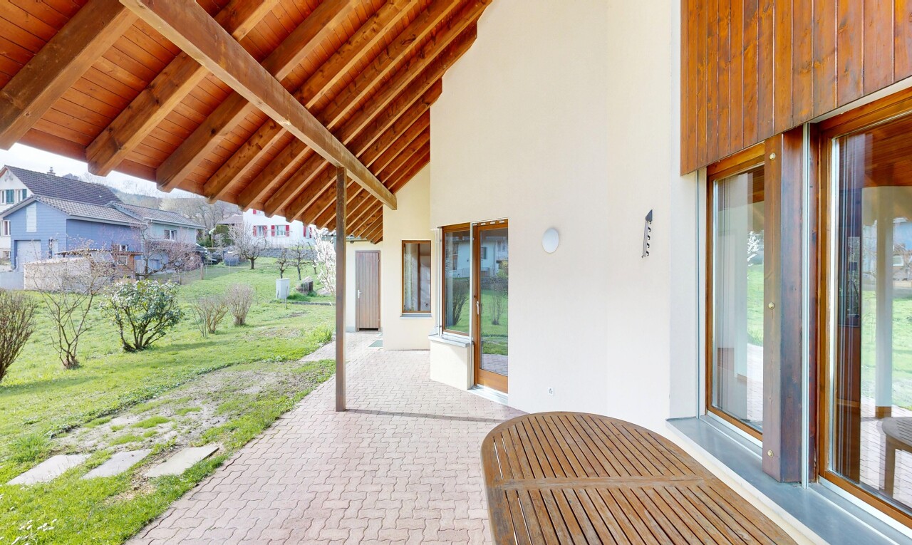 terrasse avec terrasse, from property, et pelouse
