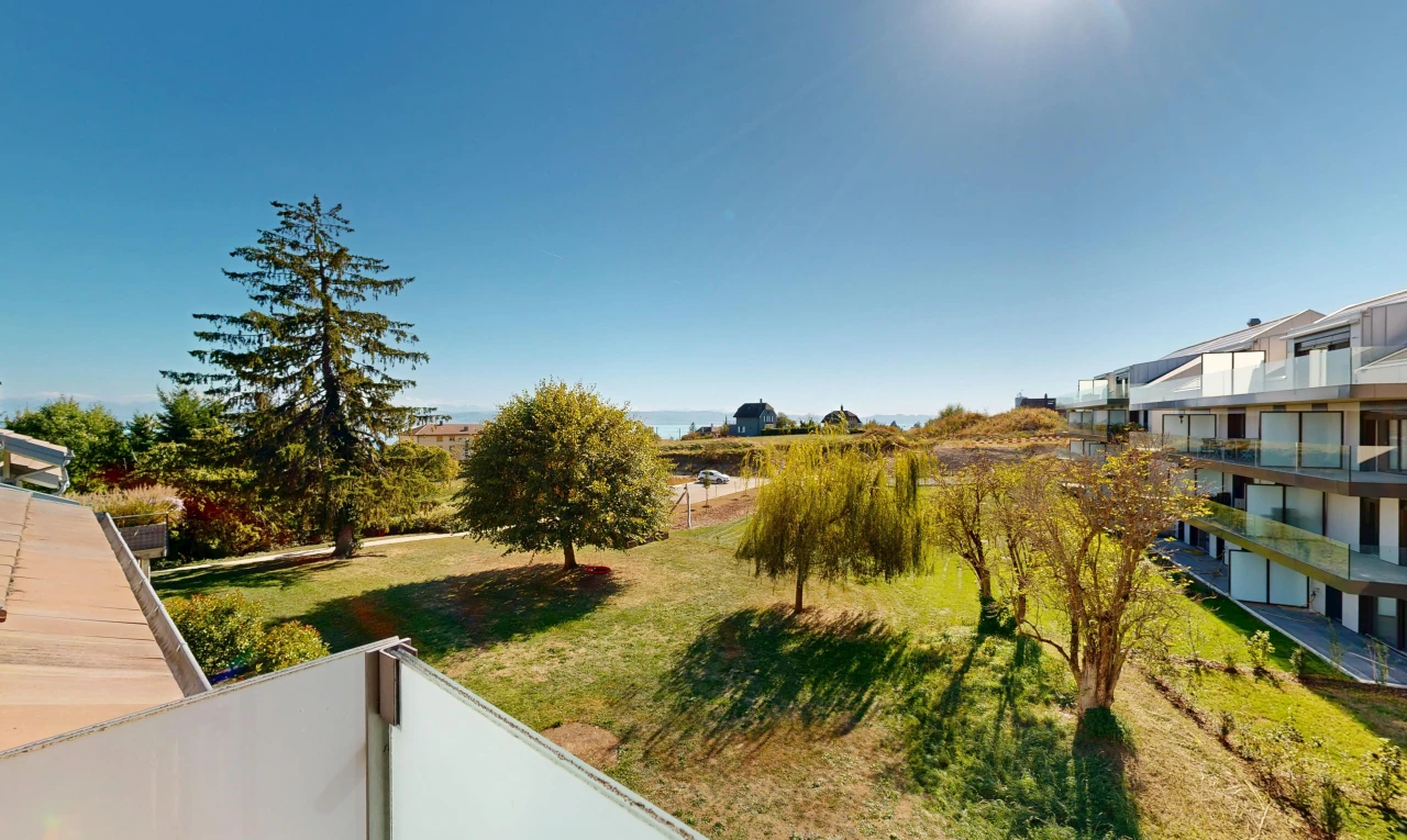 jardin avec day time, view focus, et from property