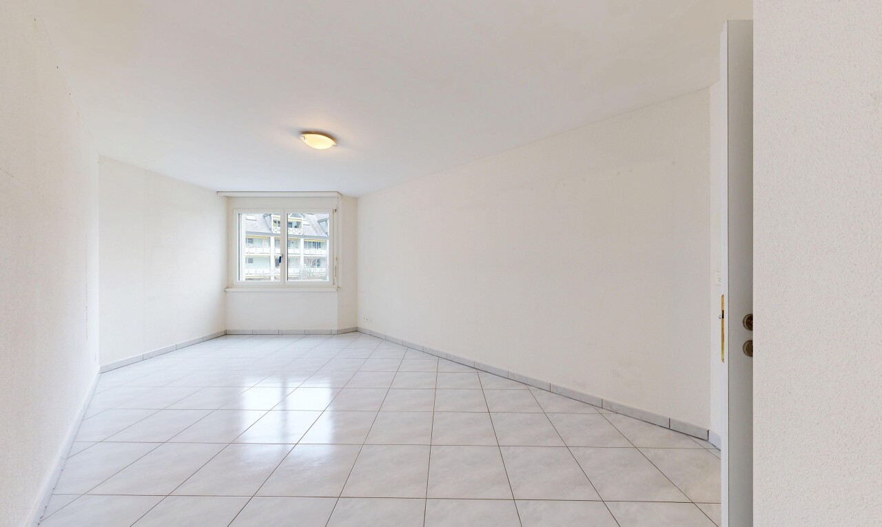 pièce vide avec lumière naturelle, natural light, inside property, cloison sèche, et drywall