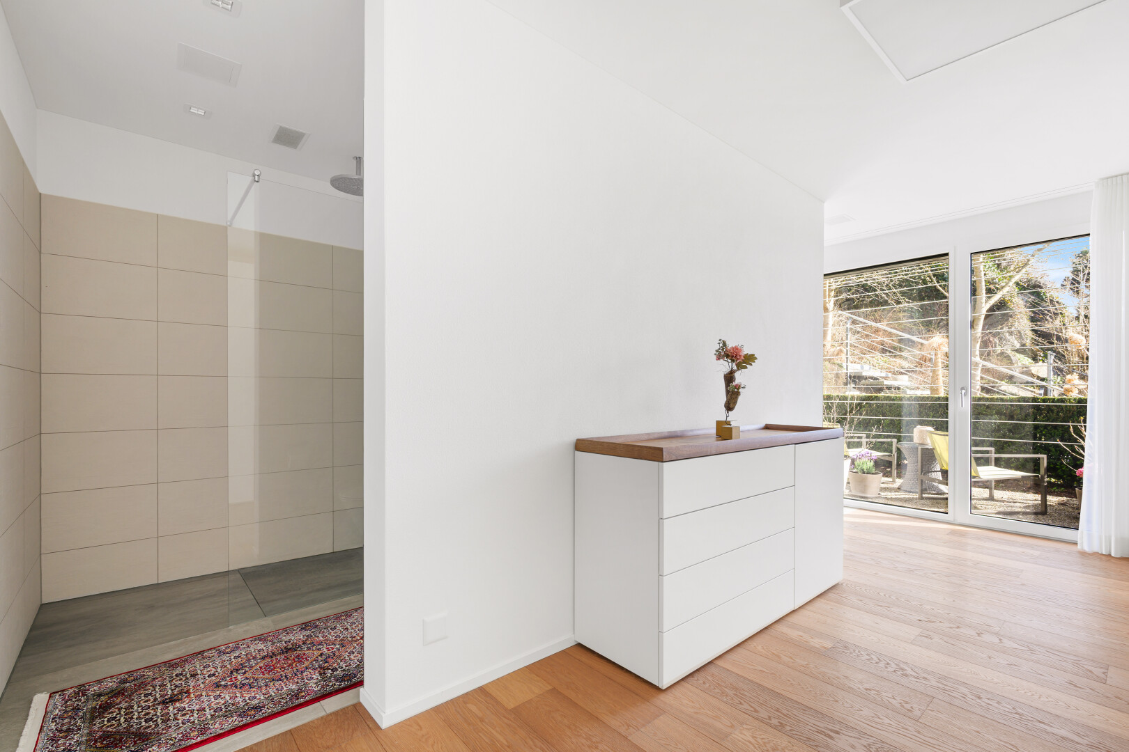 unfurnished room with light wood-style floors and baseboards