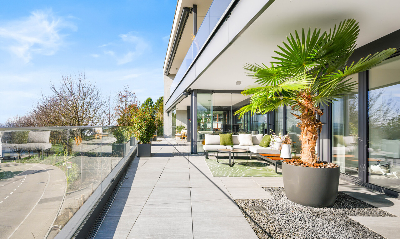 terrasse avec day time, espace de vie extérieur, et terrasse