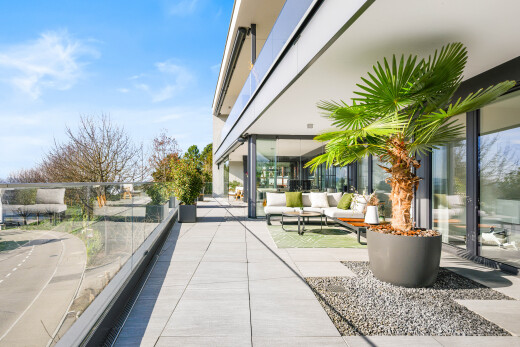 patio / terrace featuring an outdoor hangout area and a patio area