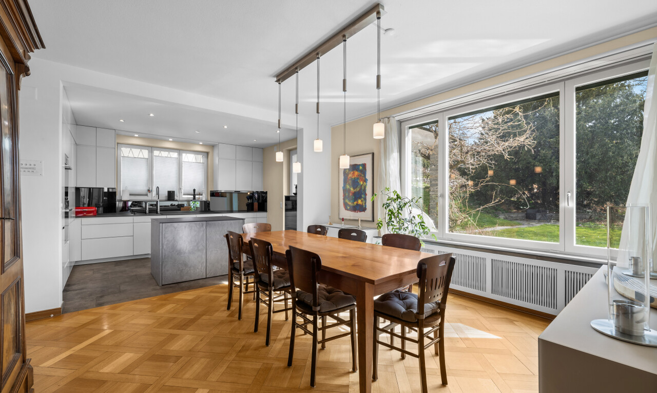 dining area with radiator and parquet floors