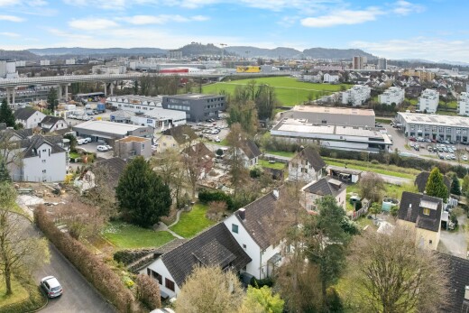 extérieur du bâtiment avec aerial view, day time, et vue sur la montagne