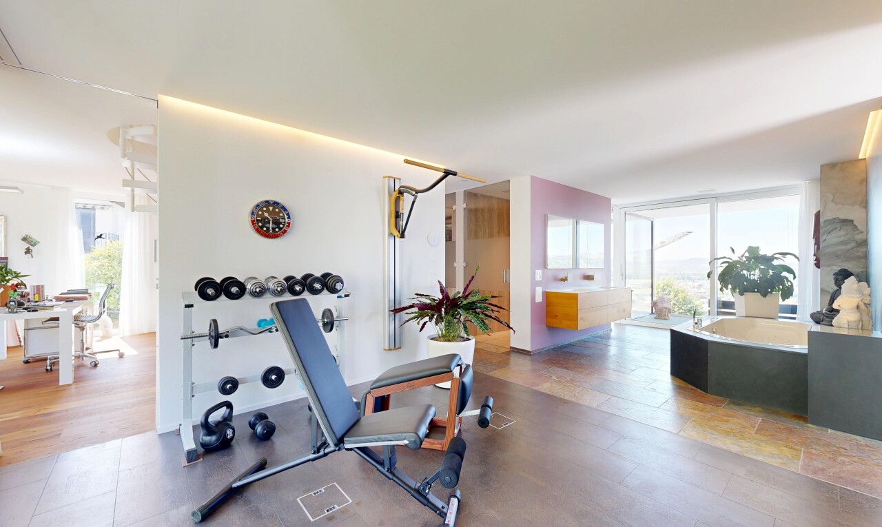 fitnessstudio mit natural light, natürliches licht, inside property, drywall, und gipskartonwand