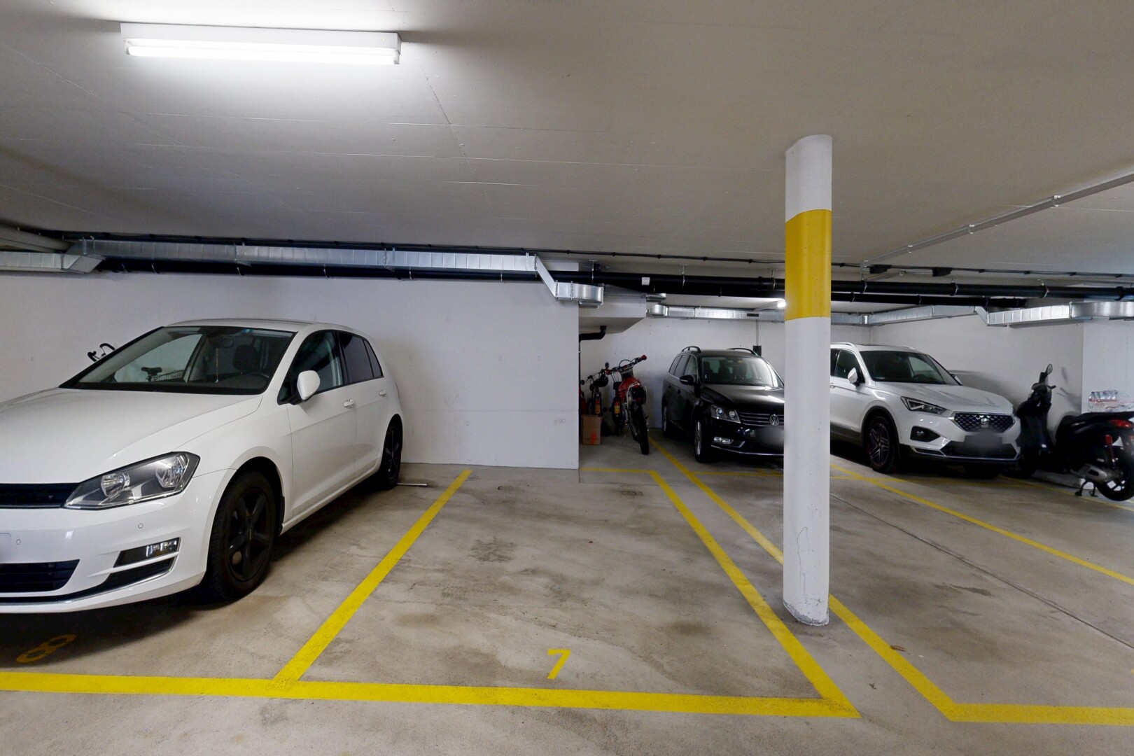parking avec parking souterrain