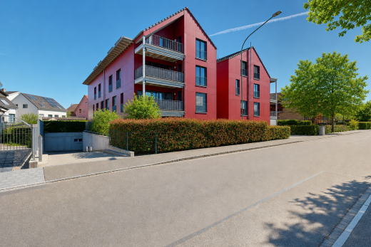 außenansicht mit day time, apartment complex view, und from community