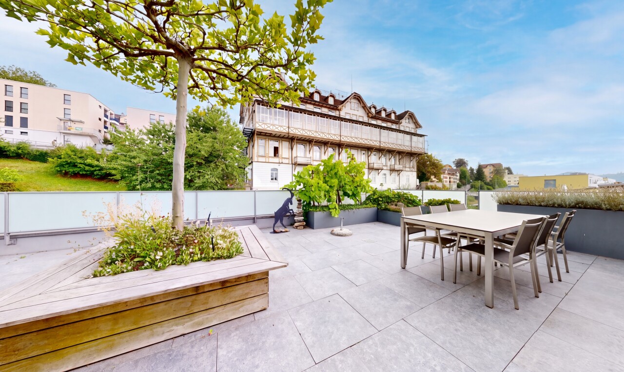 terrasse mit terrasse, essbereich im freien, und day time
