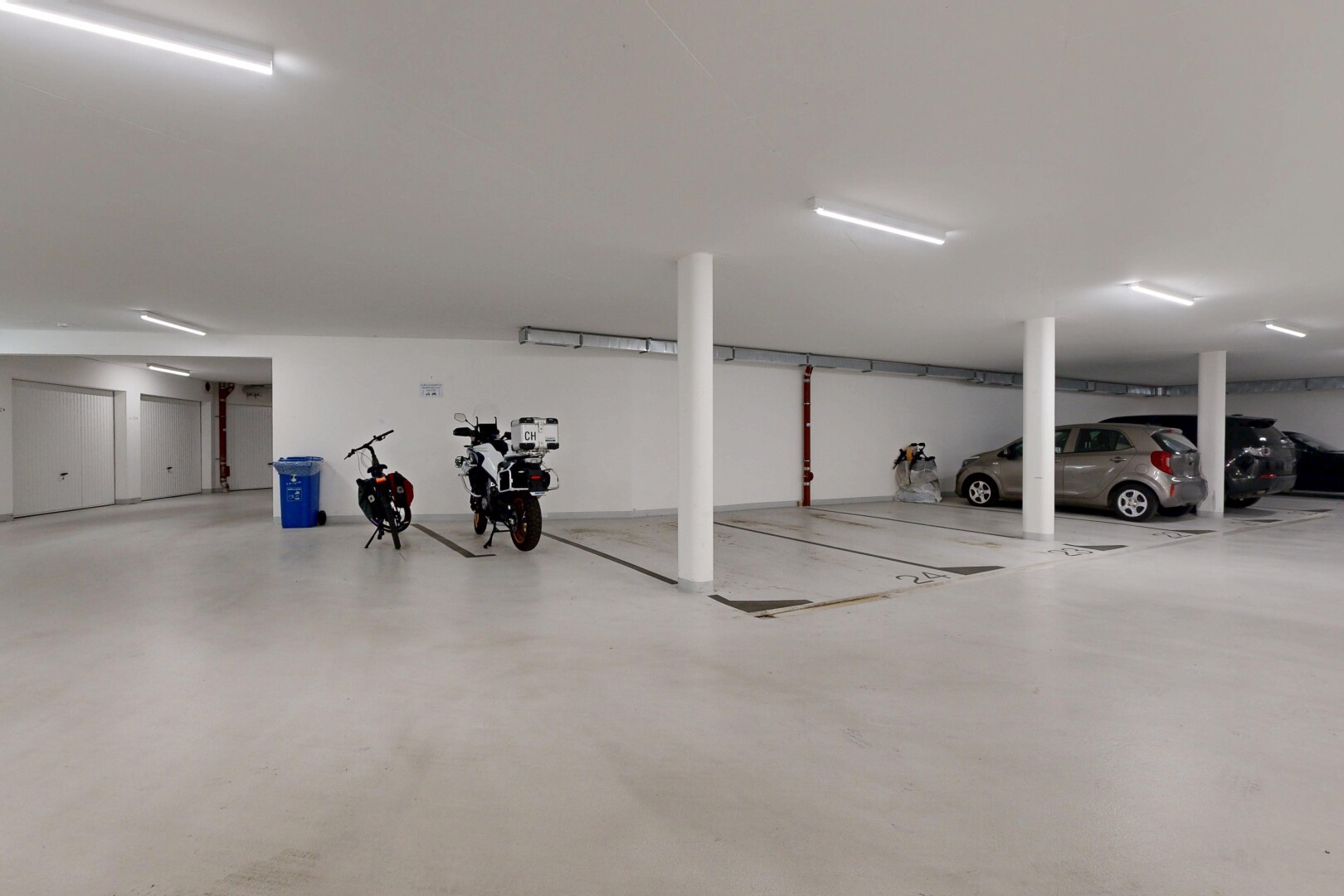 parken mit parkgarage und inside community