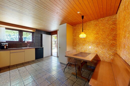 küche mit natürliches licht, natural light, pendant lighting, pendelleuchte, und inside property