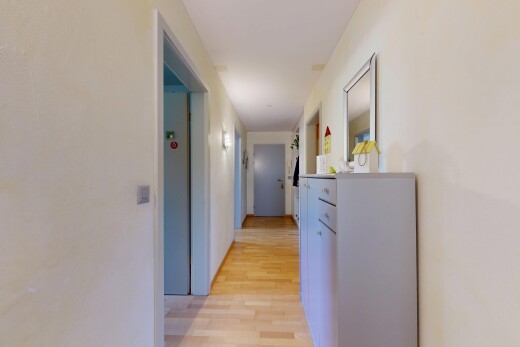 halle / korridor mit light floor, gipskartonwand, drywall, holzfußboden, und wood finish floor