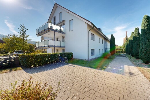 façade avec balcon, day time, bardage en stuc, apartment complex view, et from community